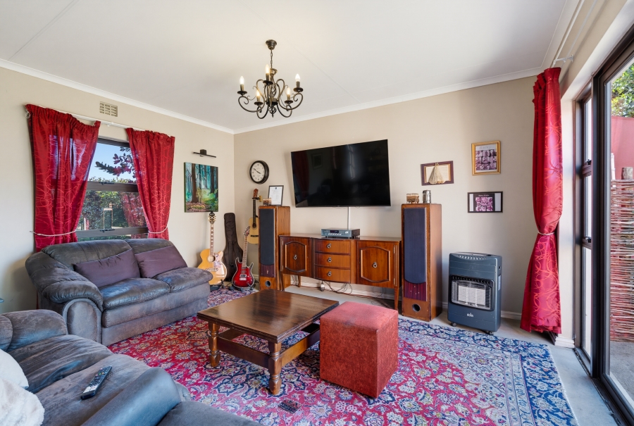 4 Bedroom Property for Sale in Edgemead Western Cape